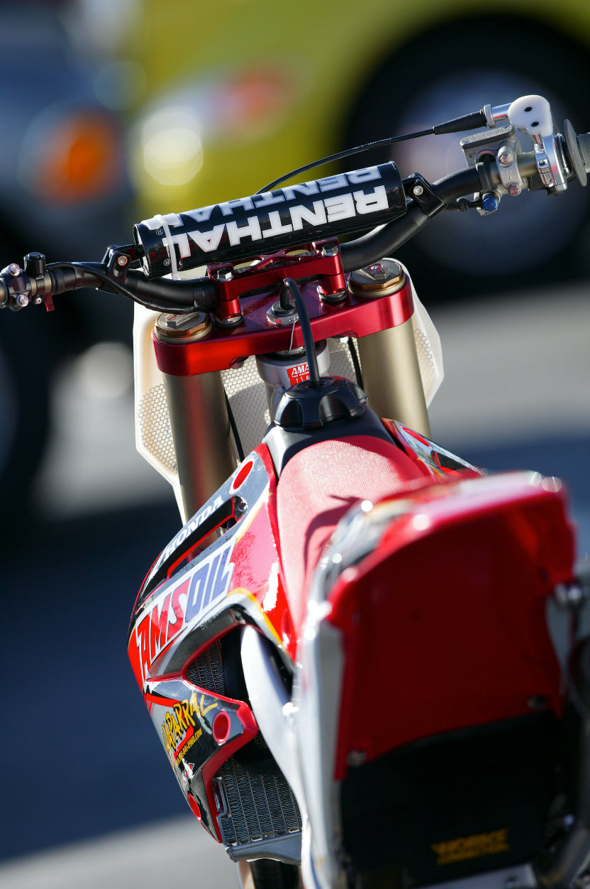 FACTORY CONNECTION HONDA TEAM KIT - 2004